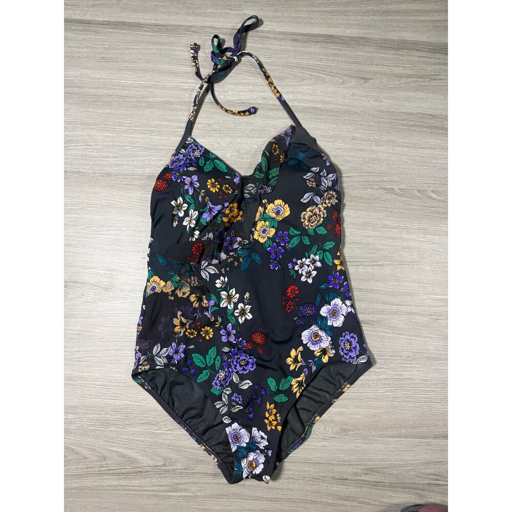 One-Piece Halter Swimsuit with Diagonal Ruffle/Flounce